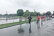 Herbstliches Wetter und Regen beim Rote Nasen Lauf in Leobersdorf - die Variotherm Sportler waren trotzdem mit von der Partie.