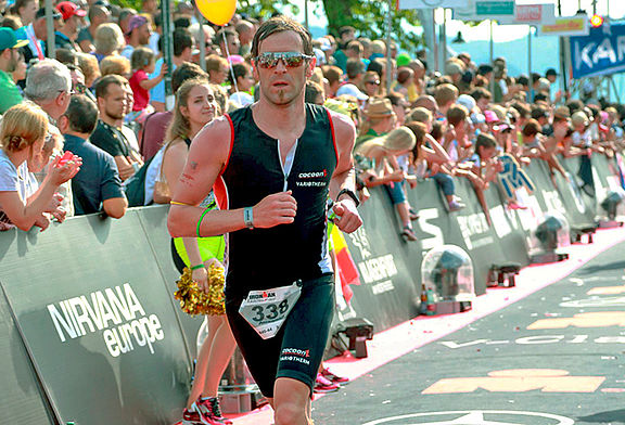 Alex Hajszan als Variotherm-Starter beim IRONMAN Austria