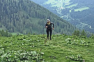 Nicole kämpft sich unermüdlich den Berg hinauf - tolle Leistung!