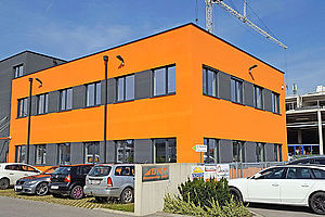 Das steirische Unternehmen BK Maschinenbau GmbH hat Variotherm Produkte zum Heizen und Kühlen verbaut.