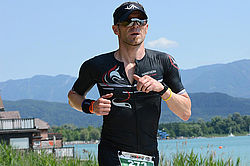 Variotherm Sportler Alex Hajszan beim Ironman Austria. 