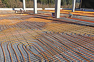 Insgesamt wurden 4500 lfm Alu-Mehrschicht-Verbundrohre für die Variotherm Fußbodenheizung verlegt.