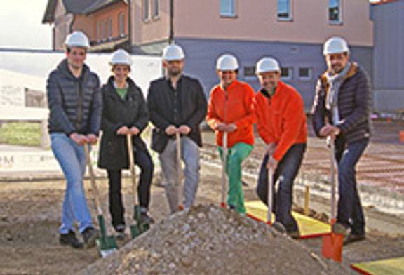 Ground-breaking ceremony for the new Variotherm extension