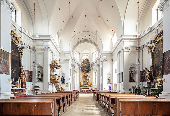 Die katholische Kirche in Pottendorf-Landeck in Niederösterreich wurde ein energiesparendes Heizsystem installiert.